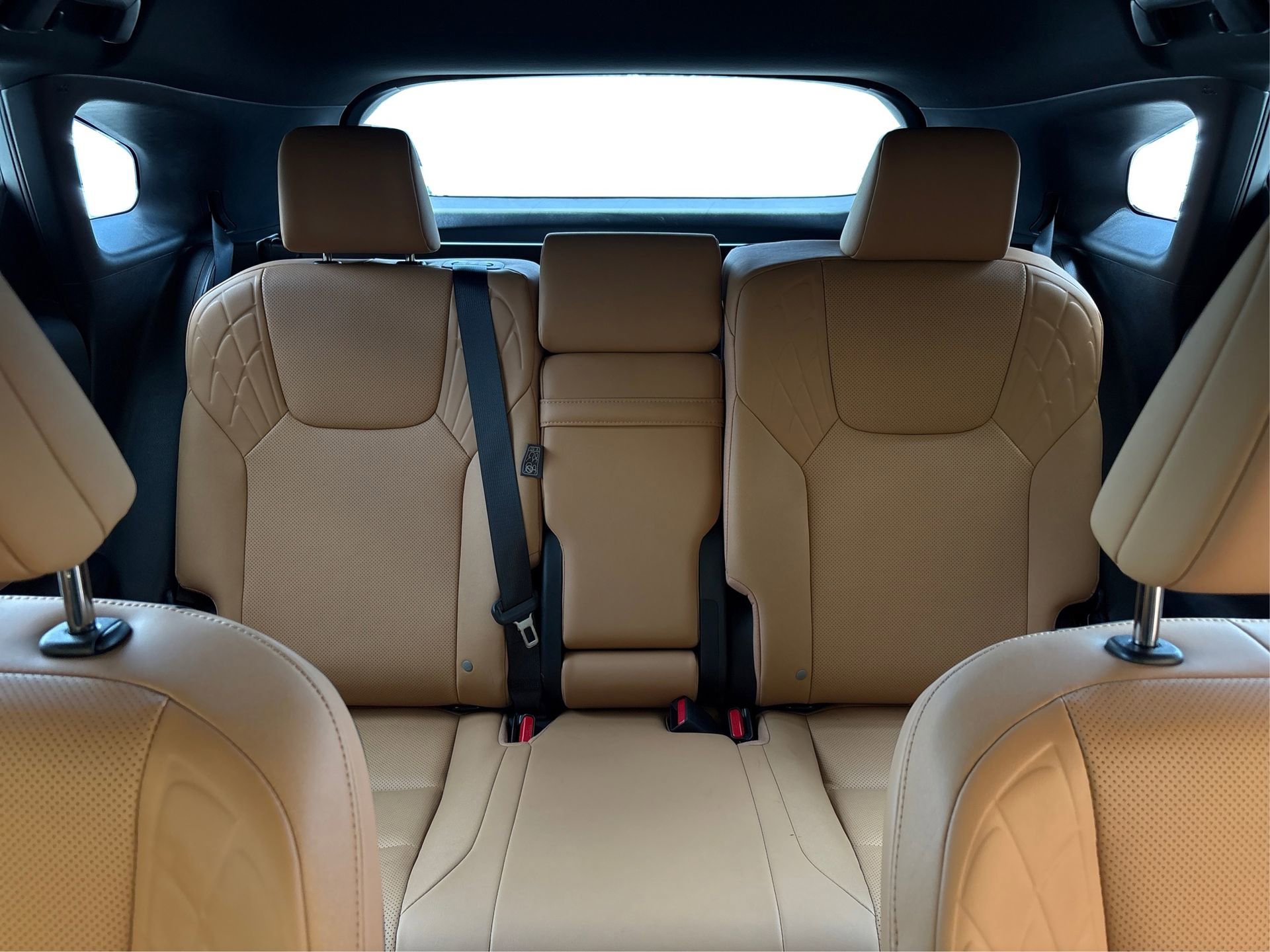 Used 2025 Lexus RX 350 FWD w/ Technology Package image 17