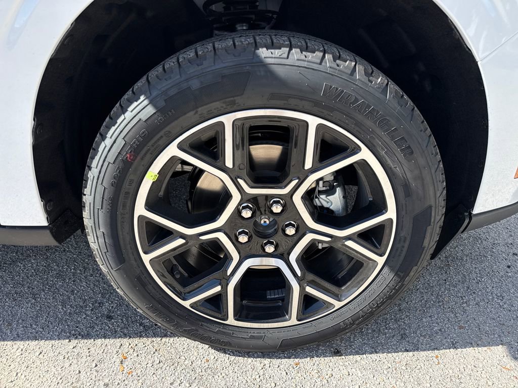 New 2026 Ford Maverick Lariat w/ 4K Tow Package image 11