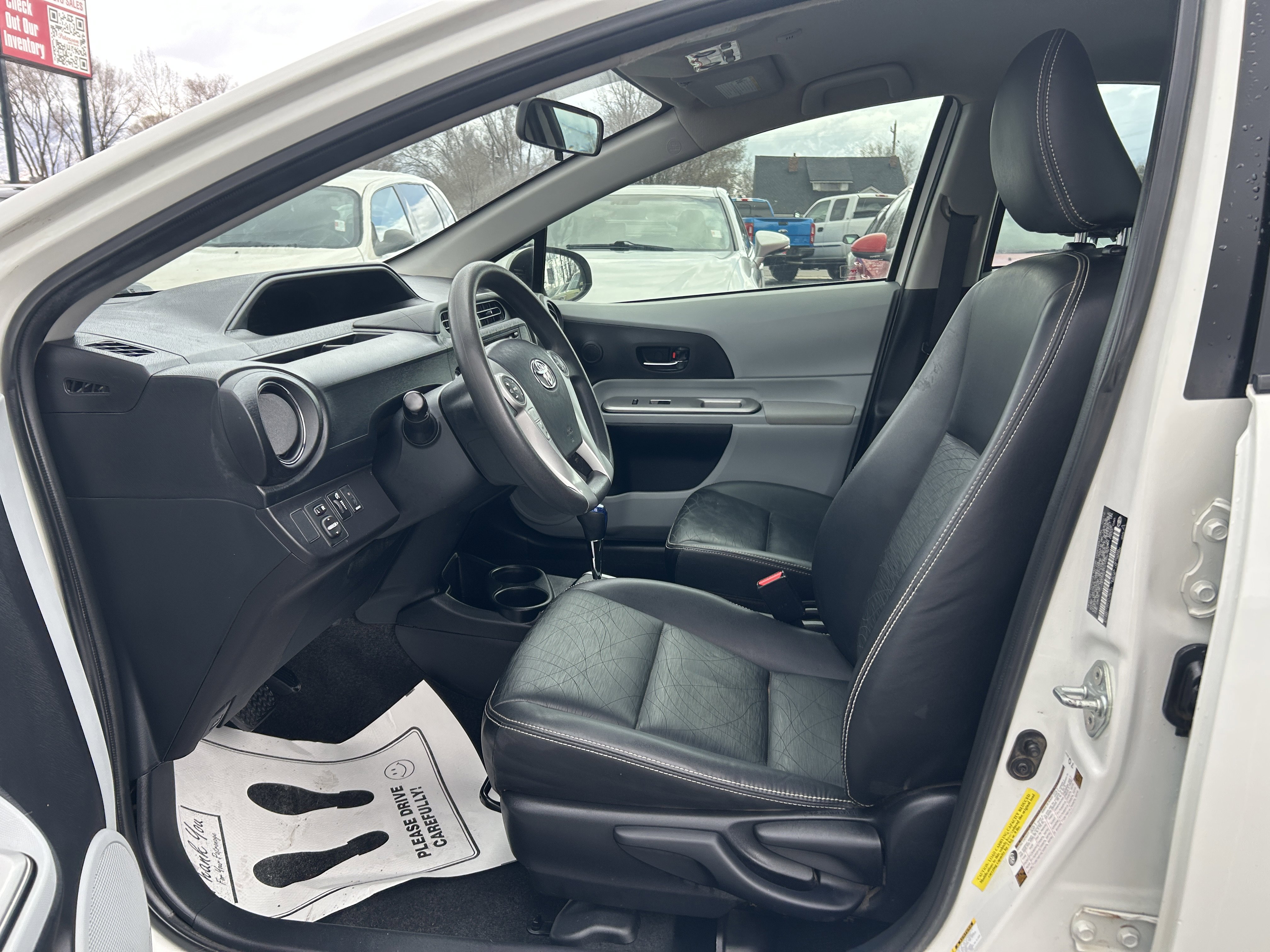 Used 2012 Toyota Prius C Four image 13