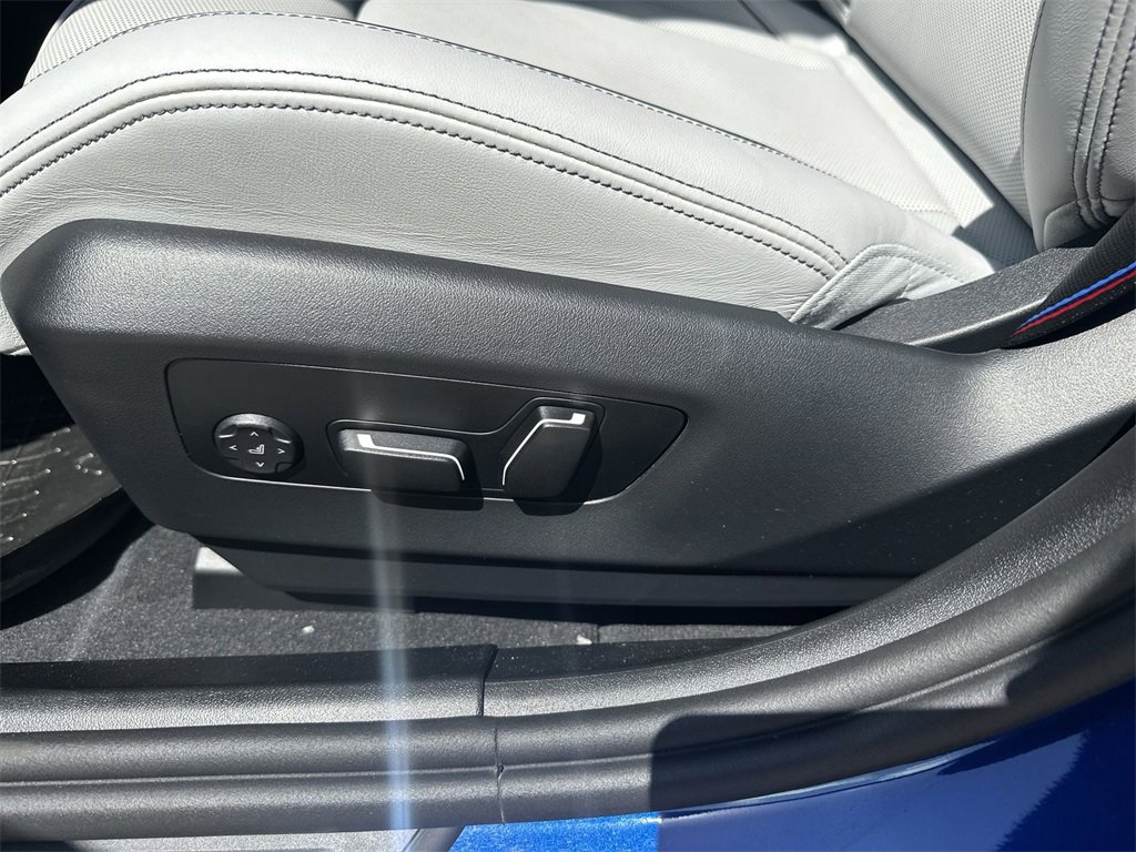 New 2026 BMW M5 w/ Carbon Package image 13