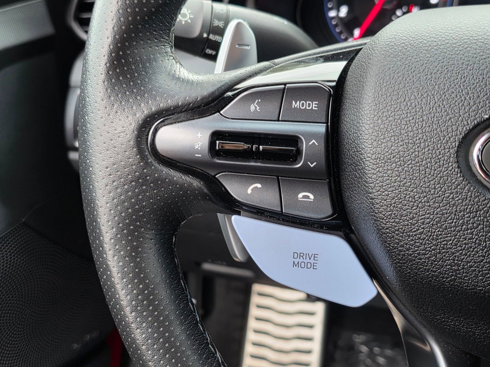 Certified 2022 Hyundai Veloster N image 31