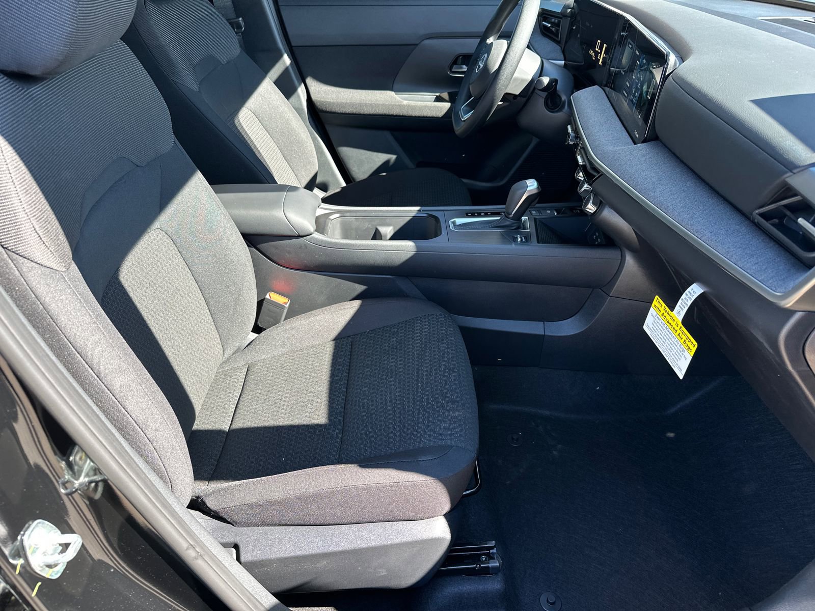 New 2026 Nissan Kicks S image 13