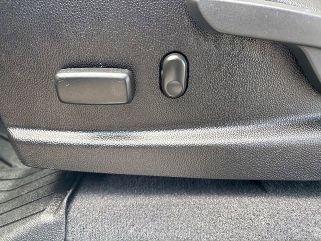 Used 2021 Chevrolet Colorado ZR2 image 16