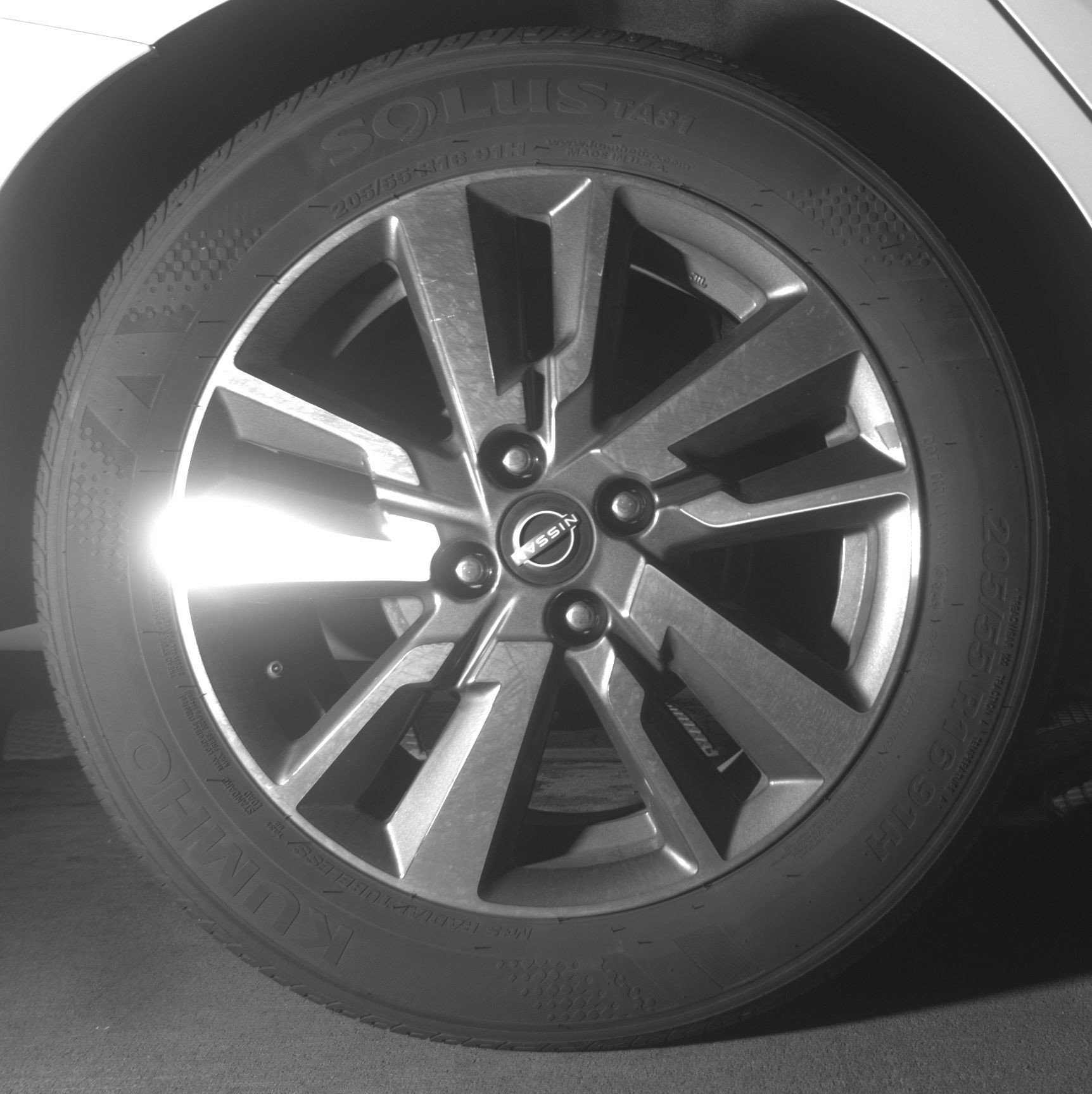 Used 2025 Nissan Versa SV image 15