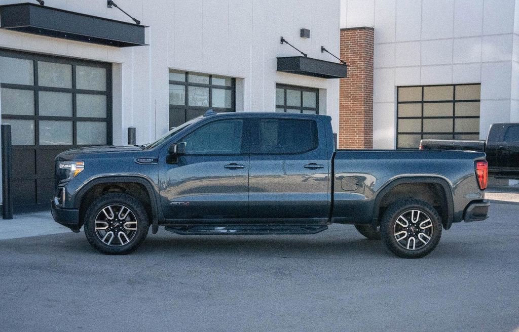 Used 2020 GMC Sierra 1500 AT4 w/ AT4 Premium Package image 3