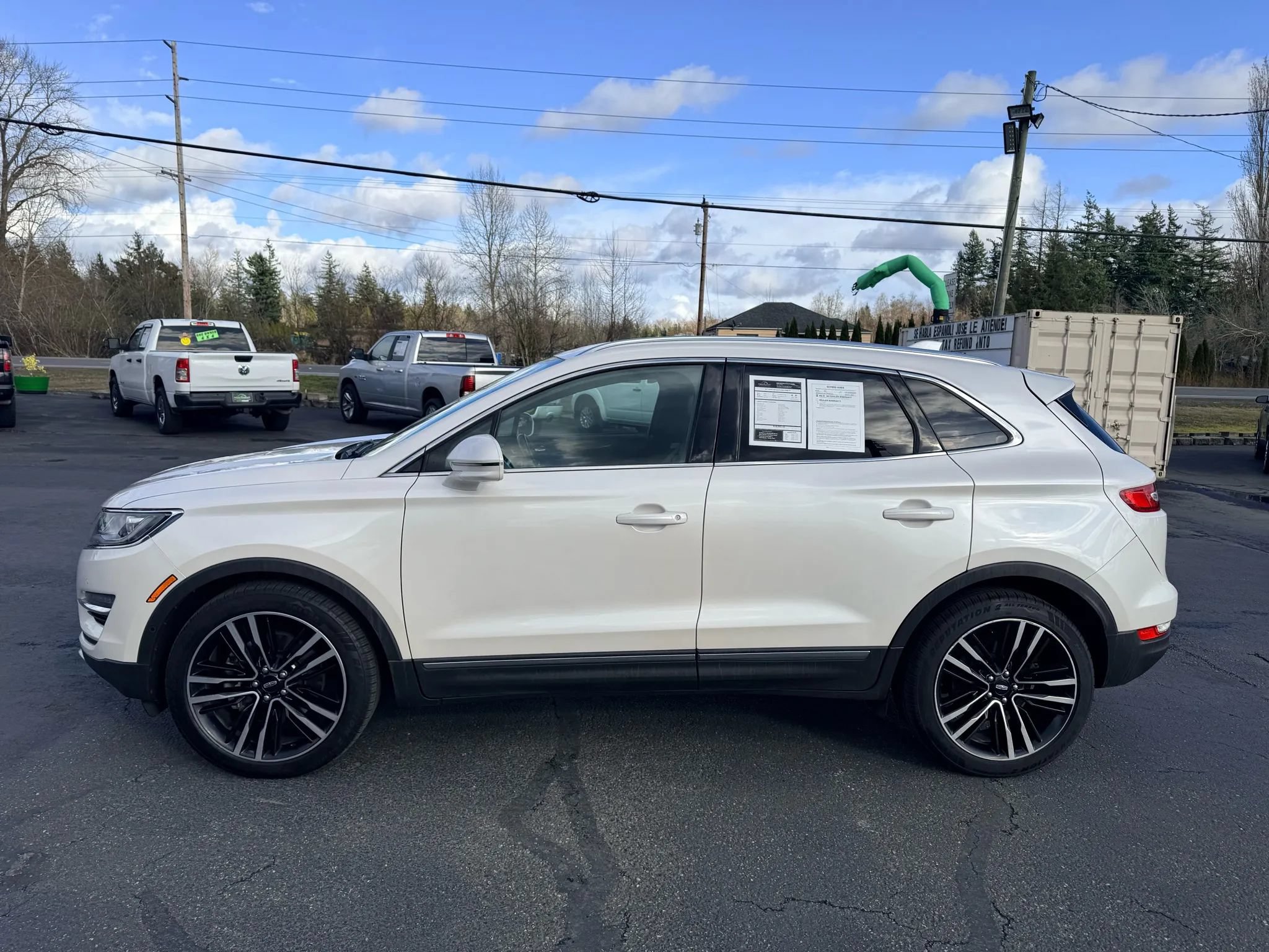 Used 2017 Lincoln MKC Reserve AWD/4WD image 4