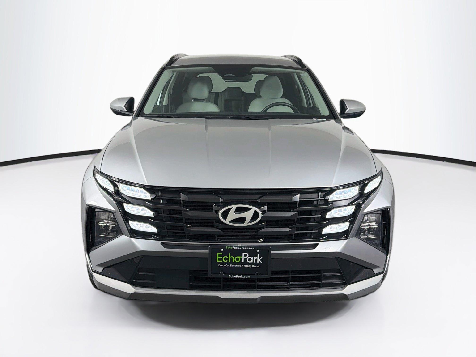 Used 2025 Hyundai Tucson SEL FWD image 2