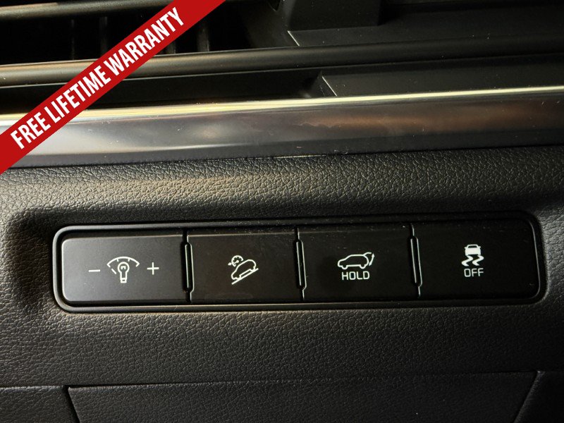 Used 2023 Kia Telluride AWD image 40