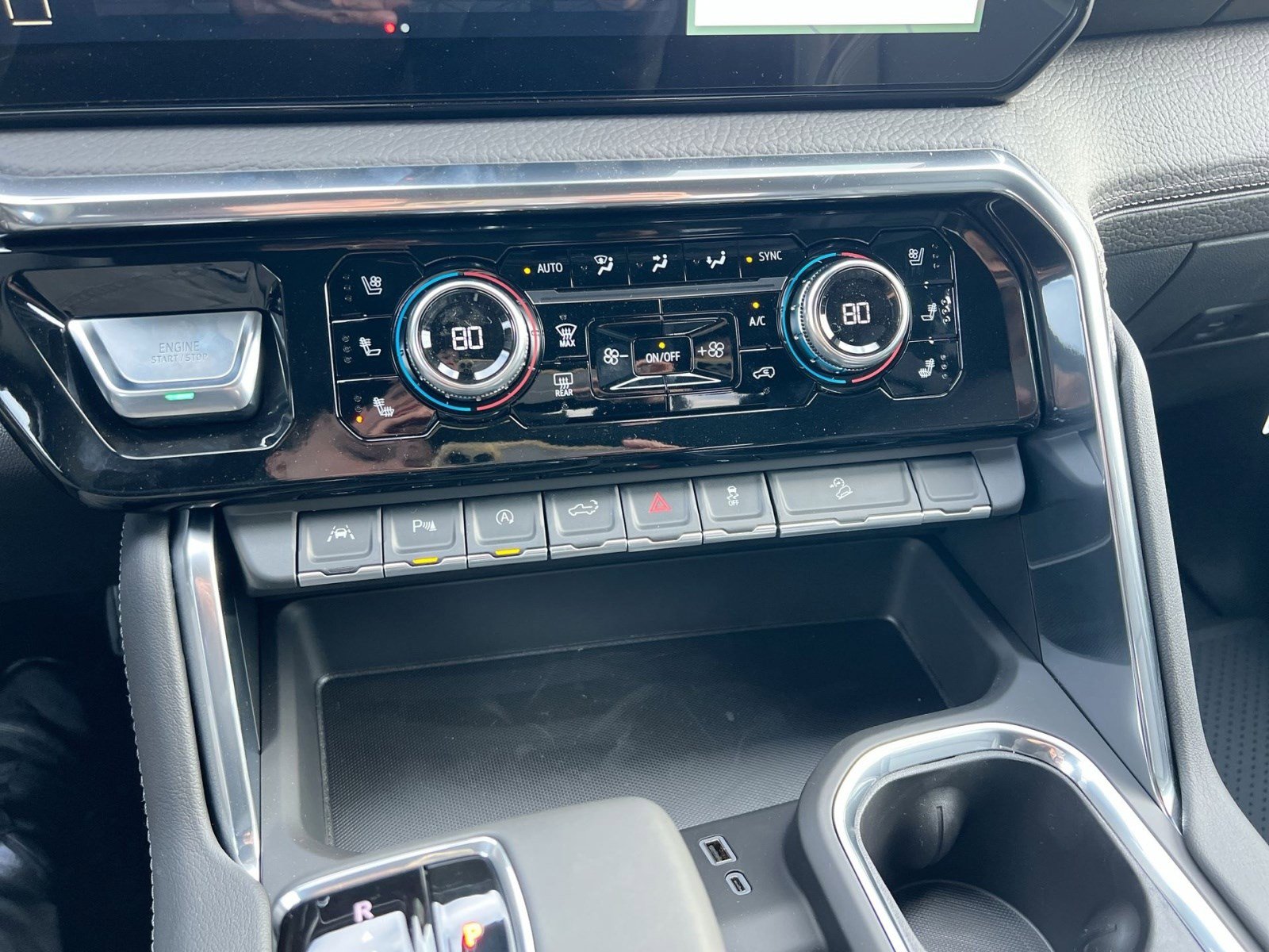 New 2026 GMC Sierra 1500 Denali w/ Denali Reserve Package image 17