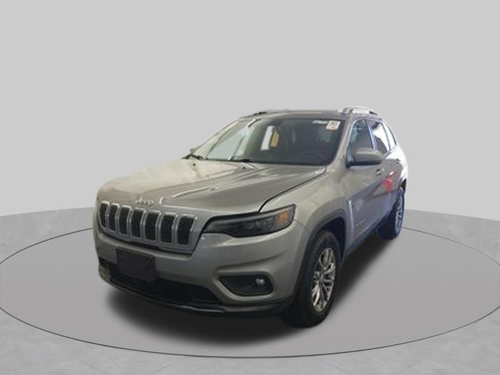 Used 2019 Jeep Cherokee Latitude Plus w/ Cold Weather Group AWD/4WD image 38
