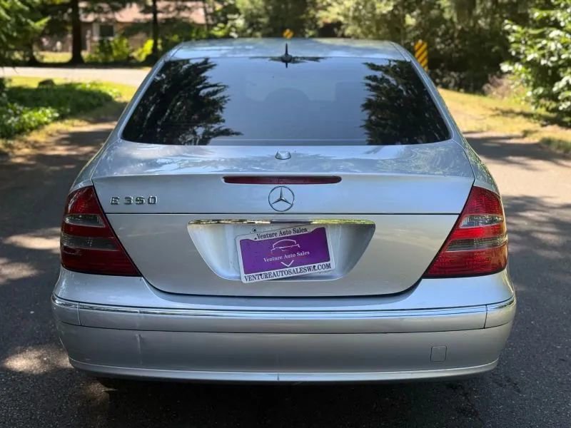 Used 2006 Mercedes-Benz E 350 Sedan image 4
