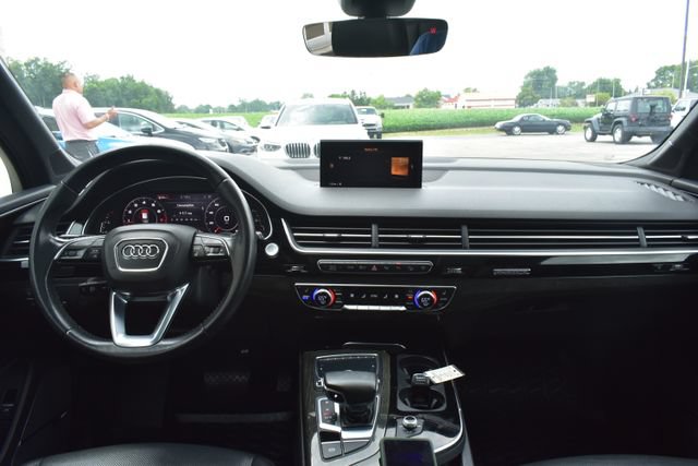 Used 2019 Audi Q7 3.0T Premium Plus w/ Premium Plus Package AWD/4WD image 41