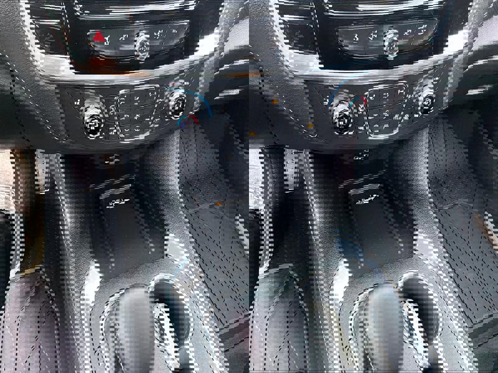 Used 2023 Chevrolet Traverse Premier w/ LPO, Floor Liner Package AWD/4WD image 27