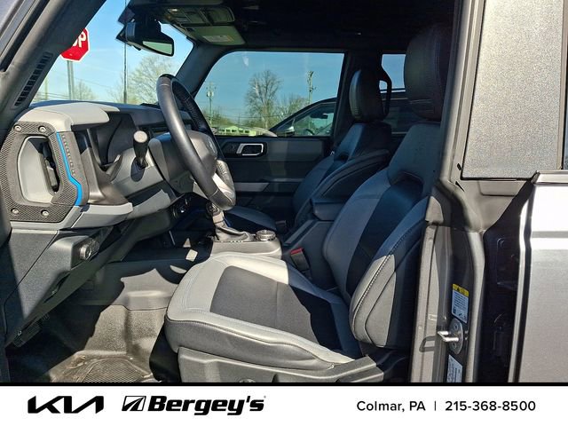 Used 2023 Ford Bronco Black Diamond image 14