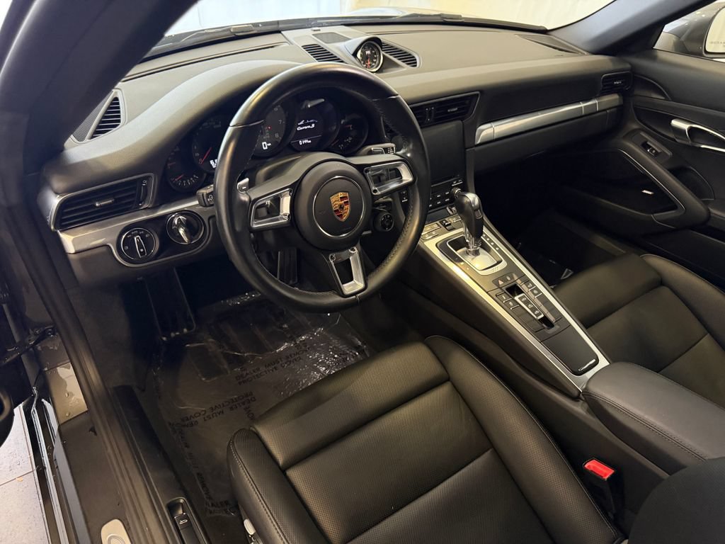 Used 2017 Porsche 911 Carrera S RWD image 4