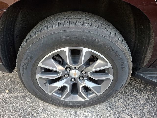 Certified 2023 Chevrolet Tahoe LT w/ Luxury Package AWD/4WD image 7