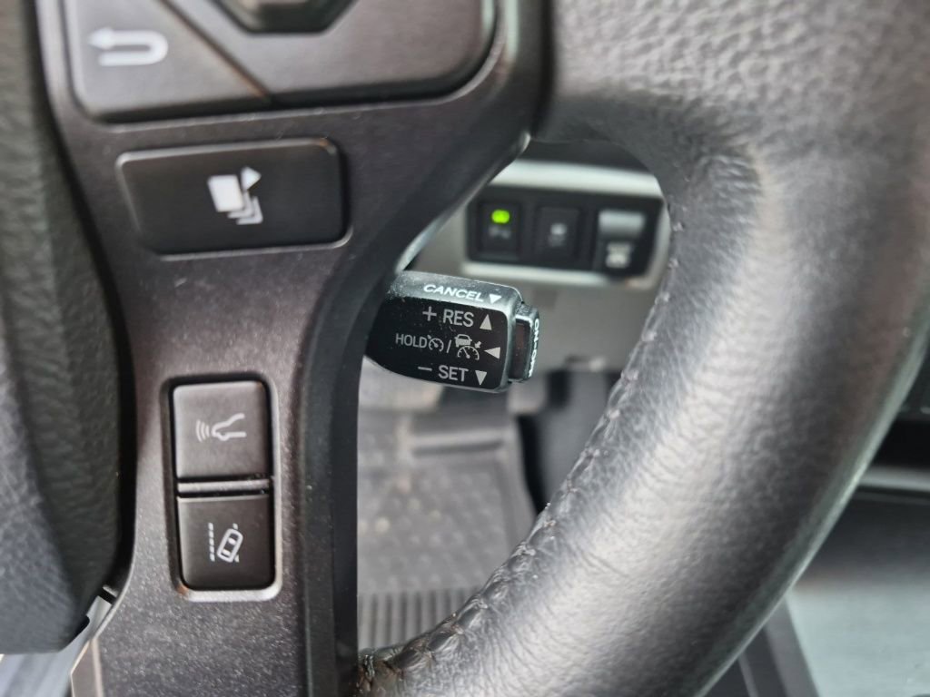 Used 2020 Toyota Sequoia Limited w/ Safety & Convenience Package RWD image 37