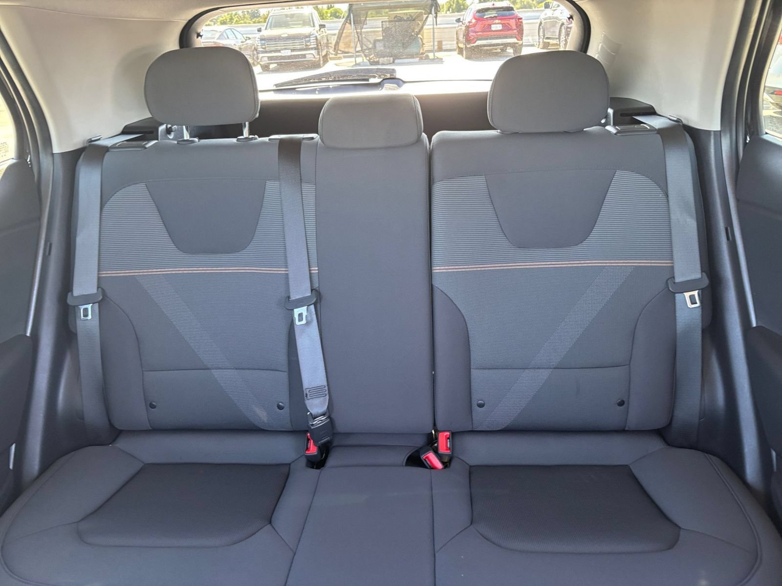Used 2026 Kia Niro LX FWD image 36