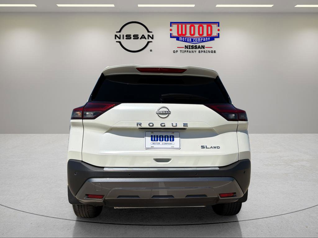Certified 2023 Nissan Rogue SL w/ SL Premium Package AWD/4WD image 3