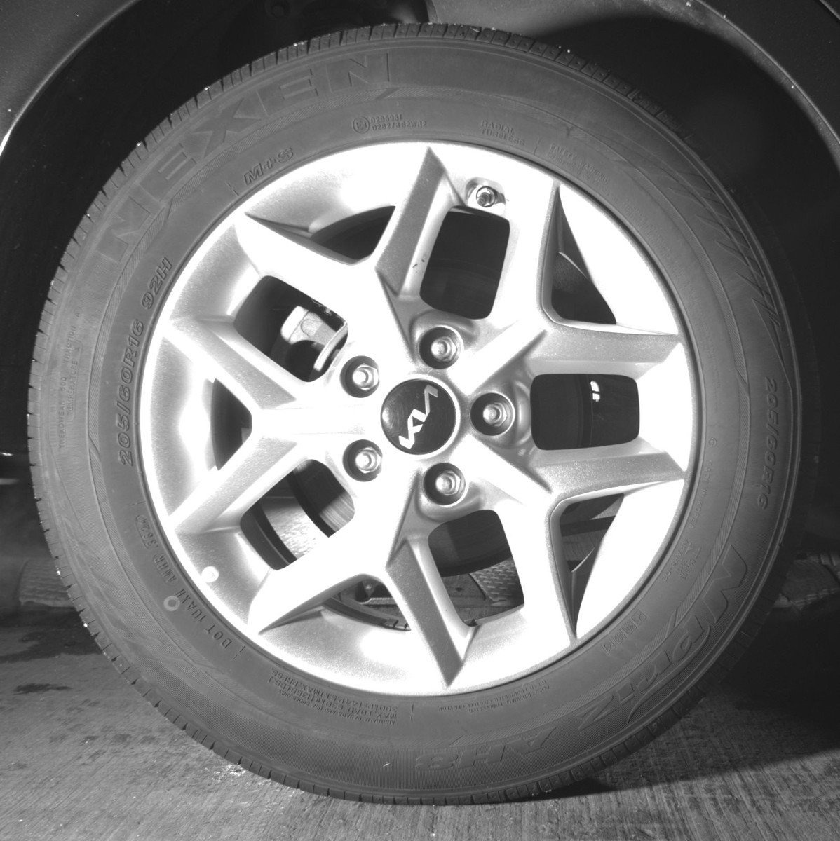 Used 2025 Kia Soul LX w/ LX Technology Package image 15