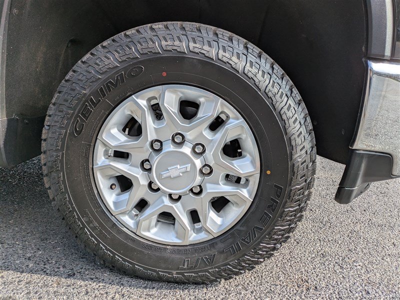 Used 2020 Chevrolet Silverado 2500 LTZ w/ LTZ Plus Package AWD/4WD image 11
