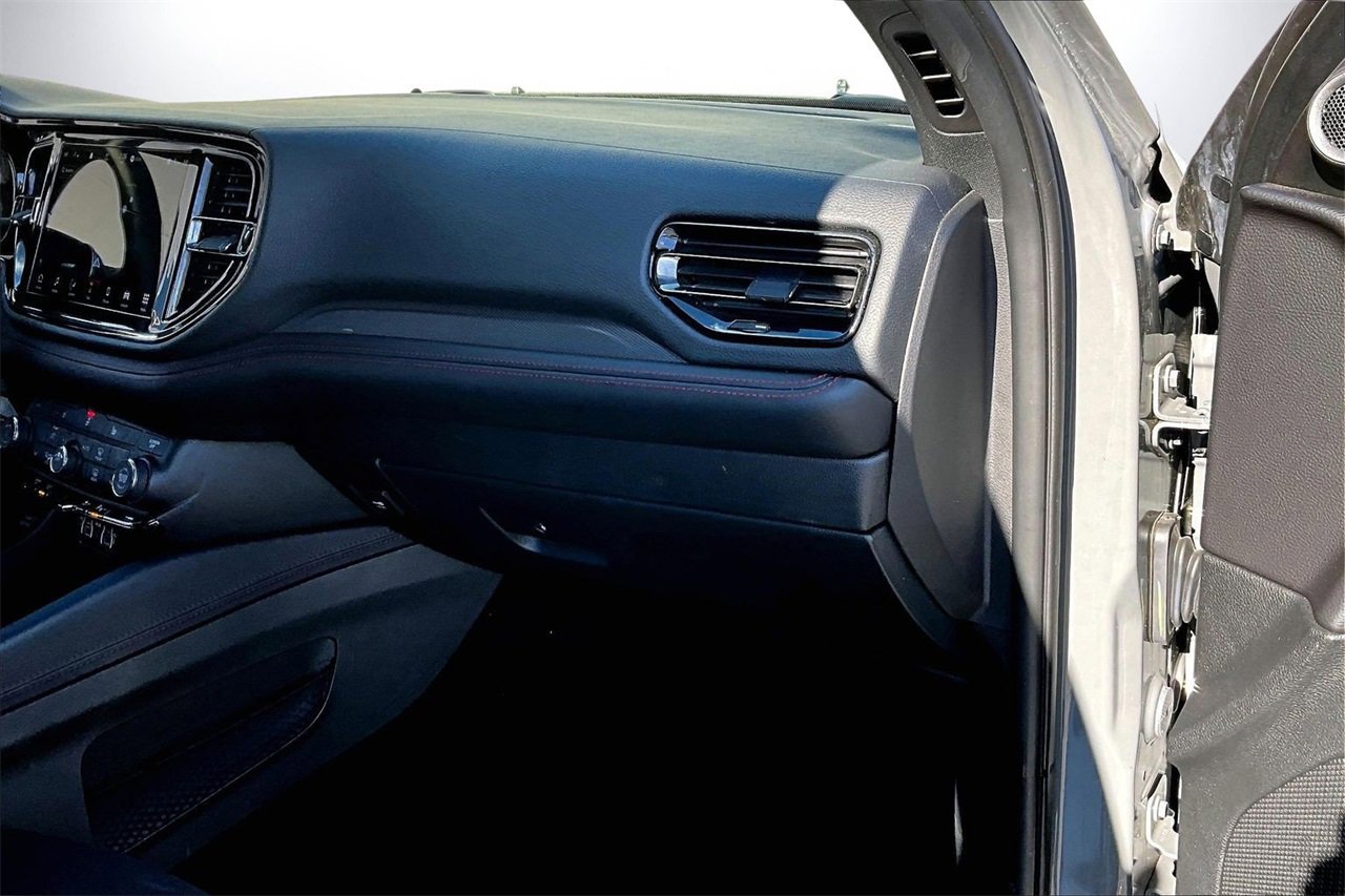 Certified 2024 Dodge Durango R/T image 19