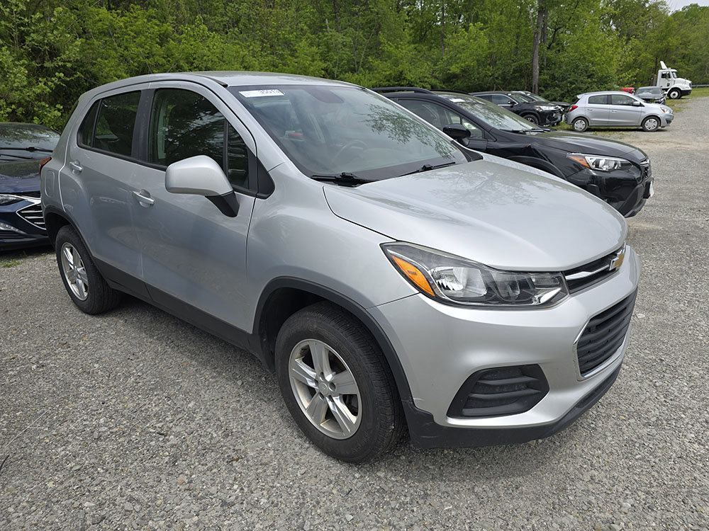 Used 2018 Chevrolet Trax LS AWD/4WD image 4