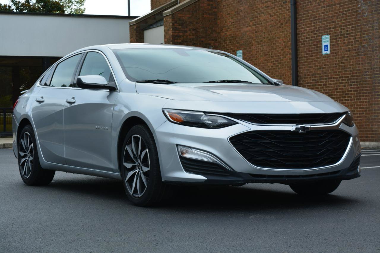 Used 2021 Chevrolet Malibu RS FWD image 3