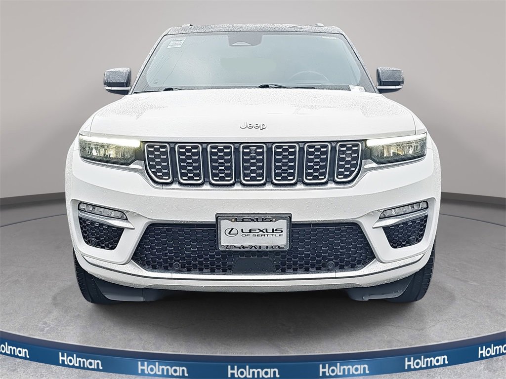 Used 2023 Jeep Grand Cherokee Summit image 3