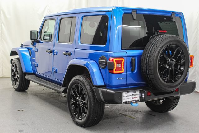 Used 2024 Jeep Wrangler Unlimited Sahara w/ Safety Group AWD/4WD image 7