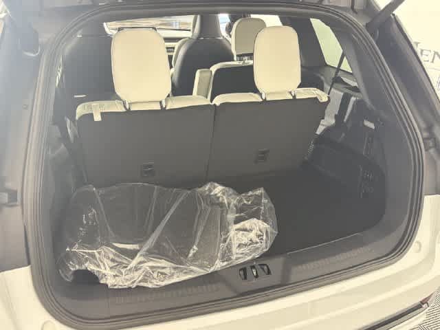 New 2027 Lincoln Aviator Black Label w/ Jet Appearance Package AWD/4WD image 20