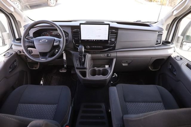 Used 2023 Ford Transit 350 XLT image 19