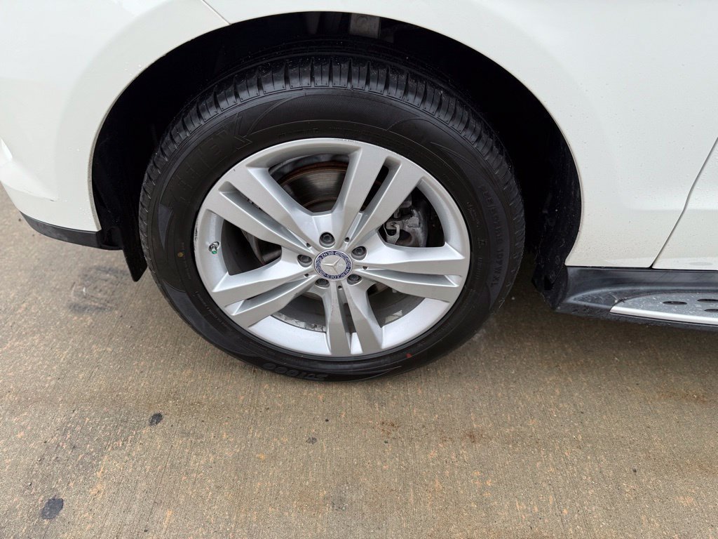 Used 2013 Mercedes-Benz ML 350 BlueTEC 4MATIC image 12
