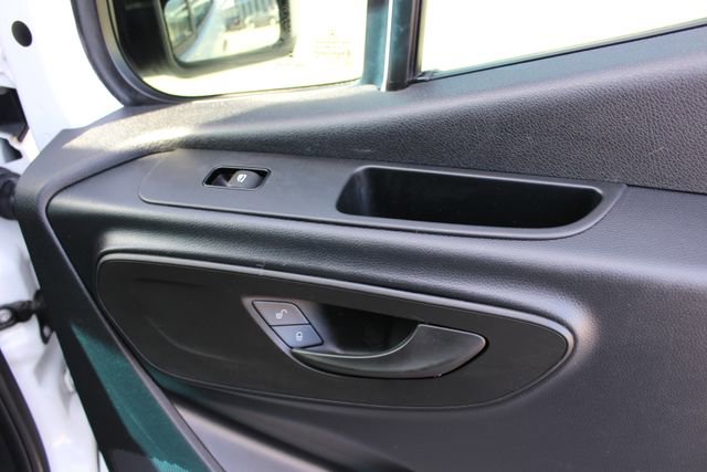 Used 2023 Mercedes-Benz Sprinter 2500 image 40