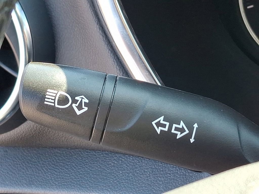 Used 2020 Chevrolet Blazer LT image 27