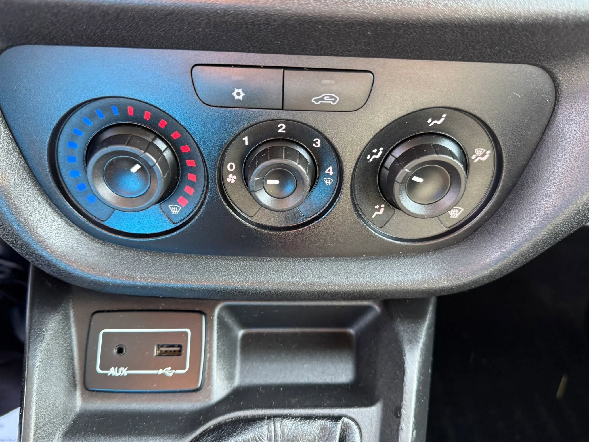 Used 2019 RAM ProMaster City Tradesman SLT image 10