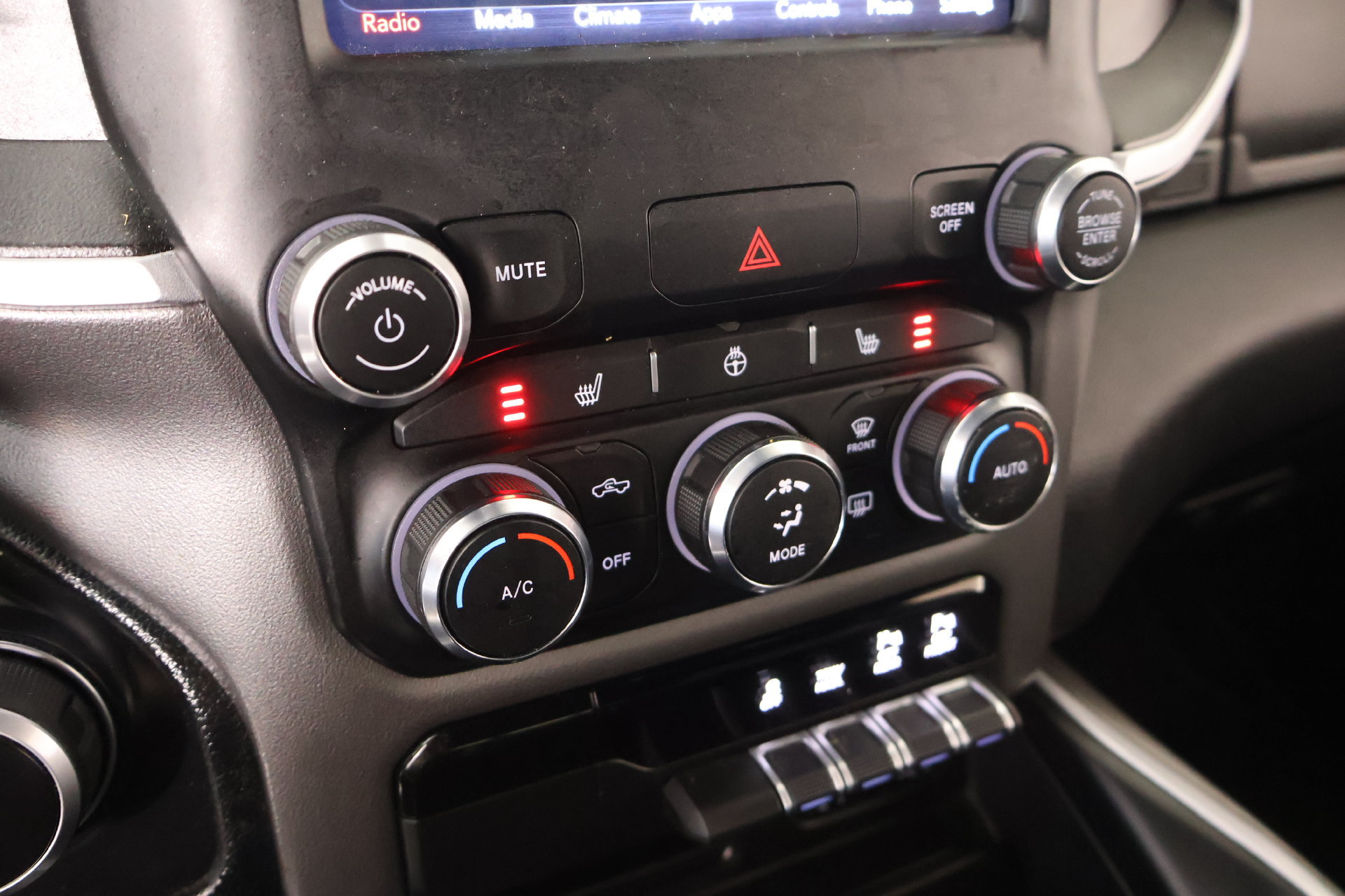Used 2021 RAM 1500 Big Horn AWD/4WD image 7