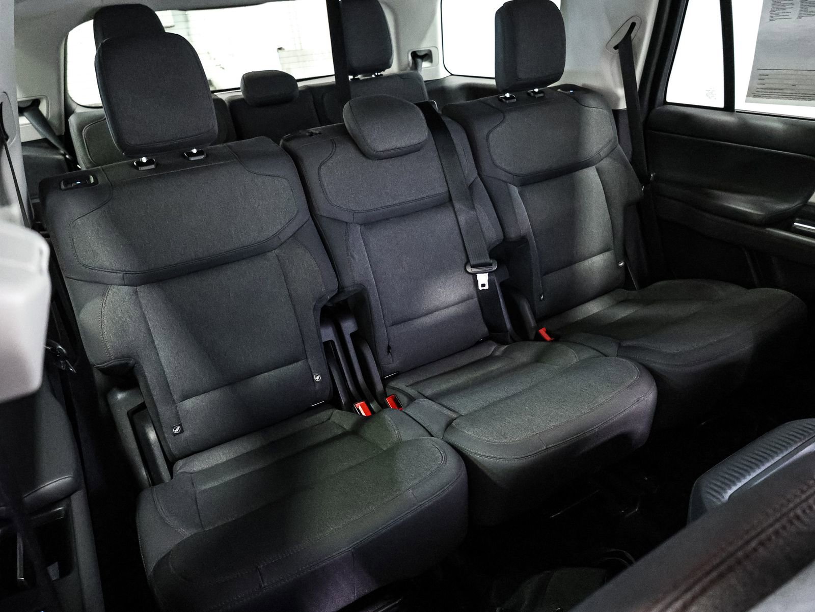 Certified 2025 Ford Expedition Active image 23