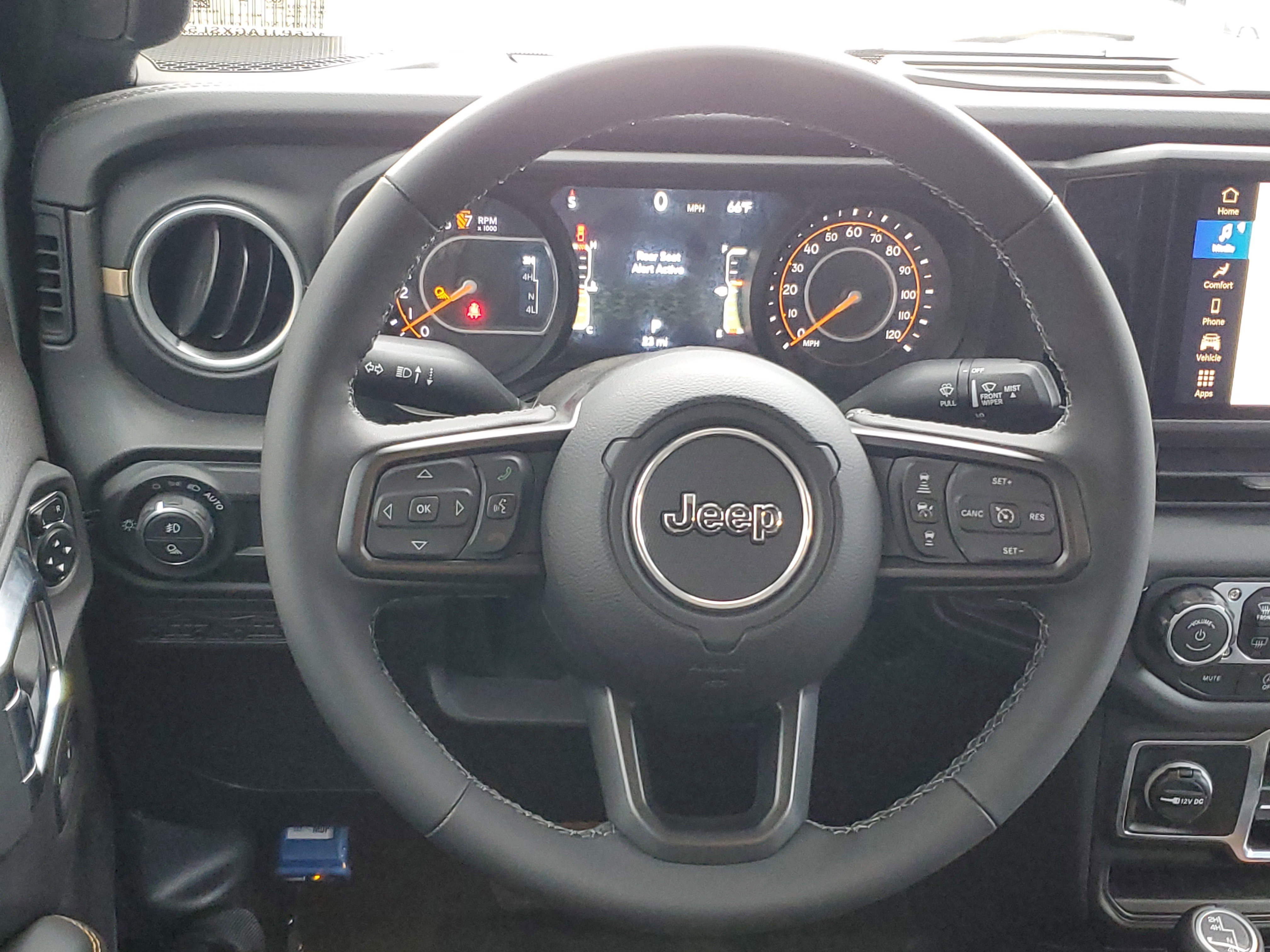 New 2025 Jeep Gladiator High Tide image 12