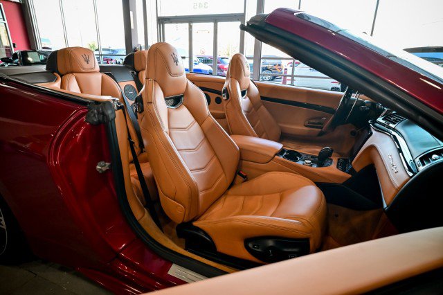 Used 2018 Maserati GranTurismo Convertible image 25