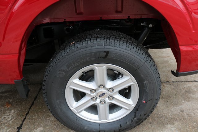 New 2025 Ford F150 XLT w/ Equipment Group 302A MID image 32