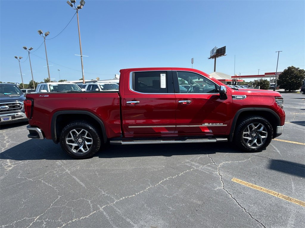 Used 2023 GMC Sierra 1500 SLT w/ SLT Premium Package image 2
