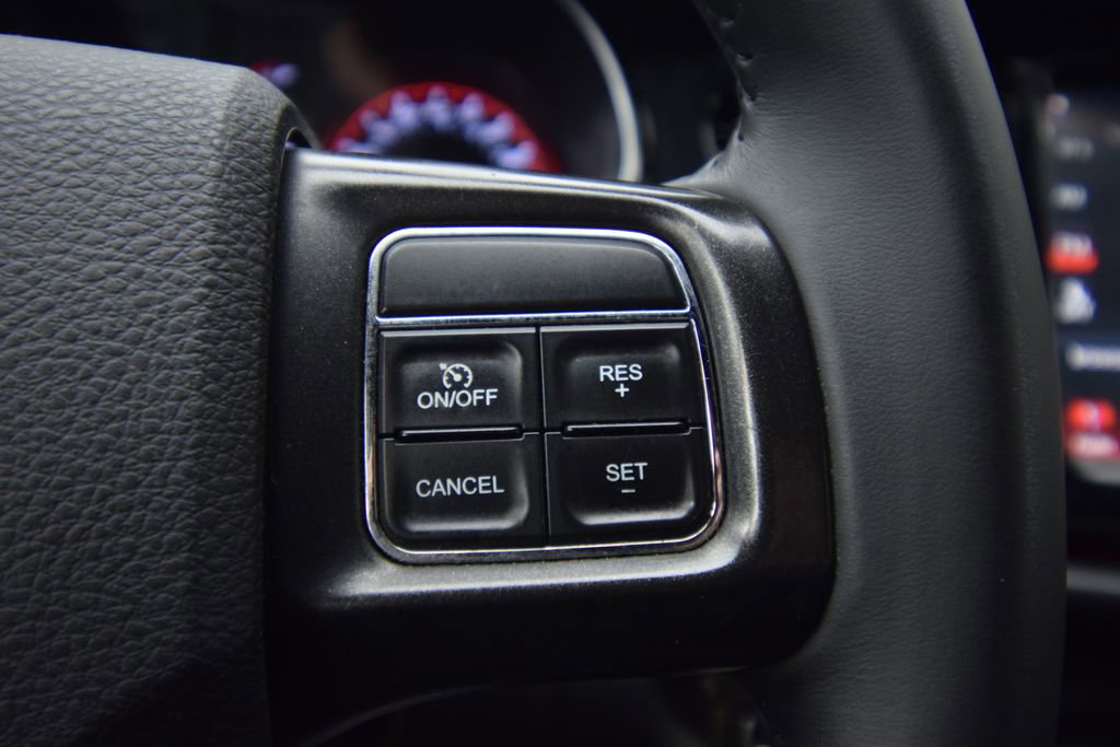 Used 2015 Dodge Dart SXT image 25