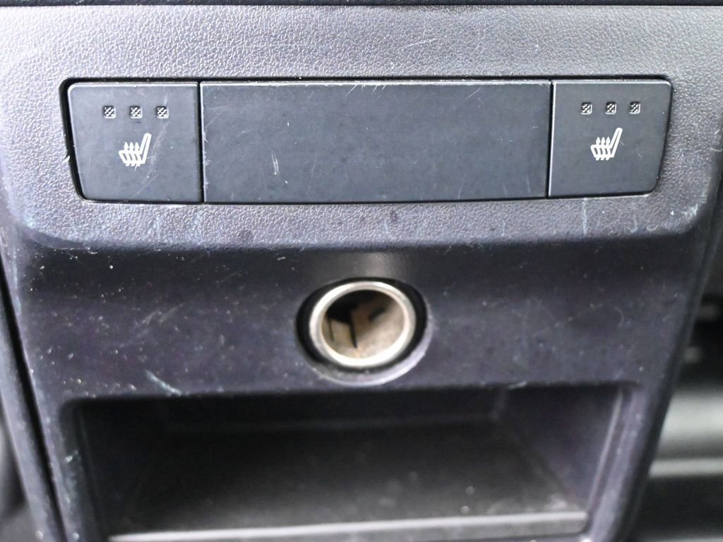 Used 2017 Lexus RX 450h AWD w/ Luxury Package image 19