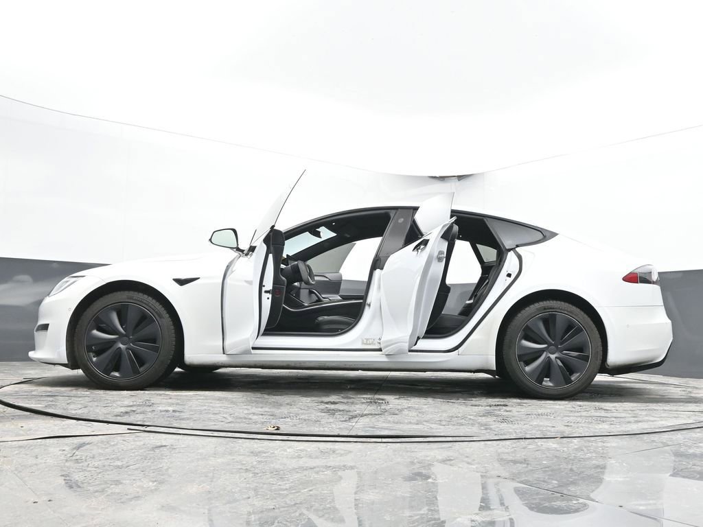 Used 2021 Tesla Model S Plaid image 86