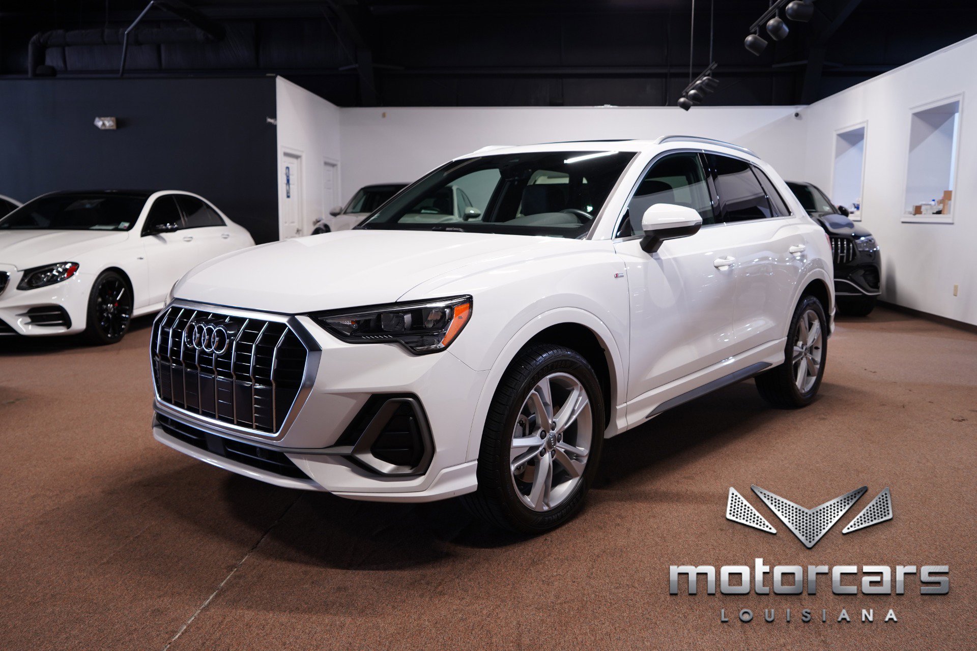 Used 2020 Audi Q3 2.0T Premium image 3