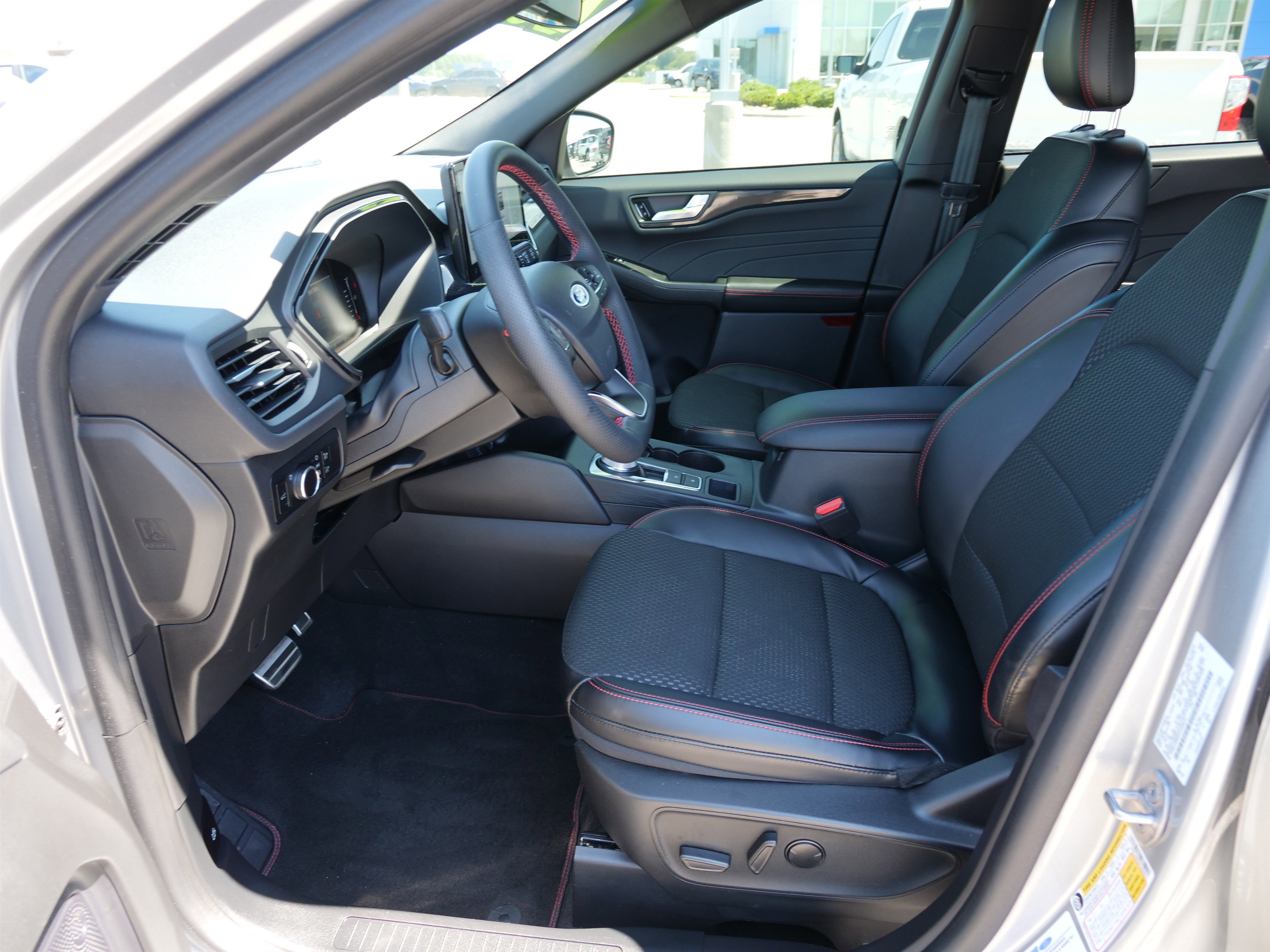 Used 2023 Ford Escape ST-Line w/ Tech Pack #1 image 14