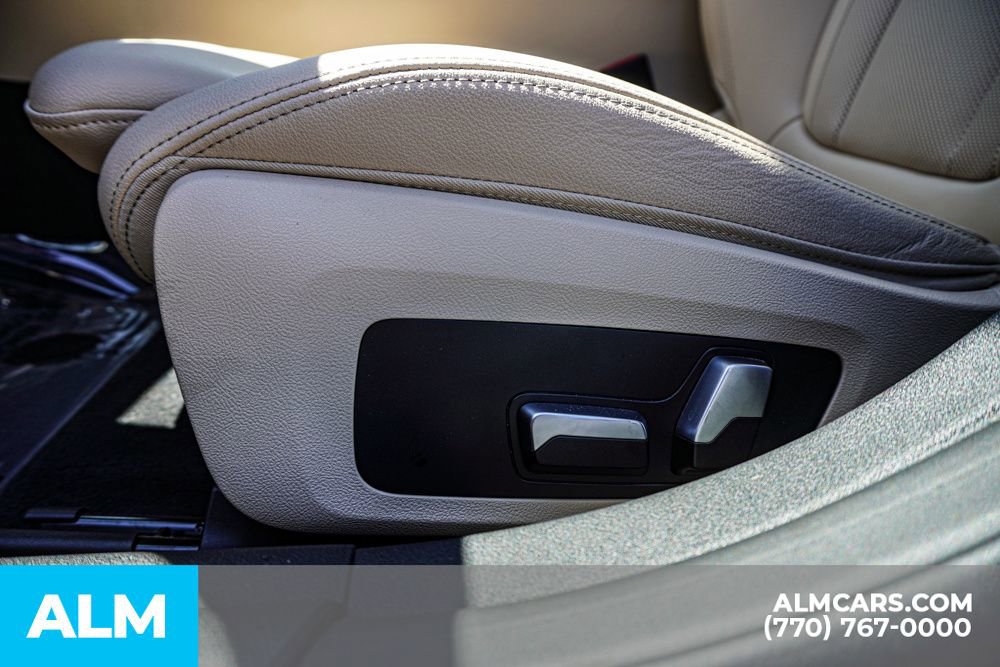 Used 2022 BMW i4 eDrive40 image 25