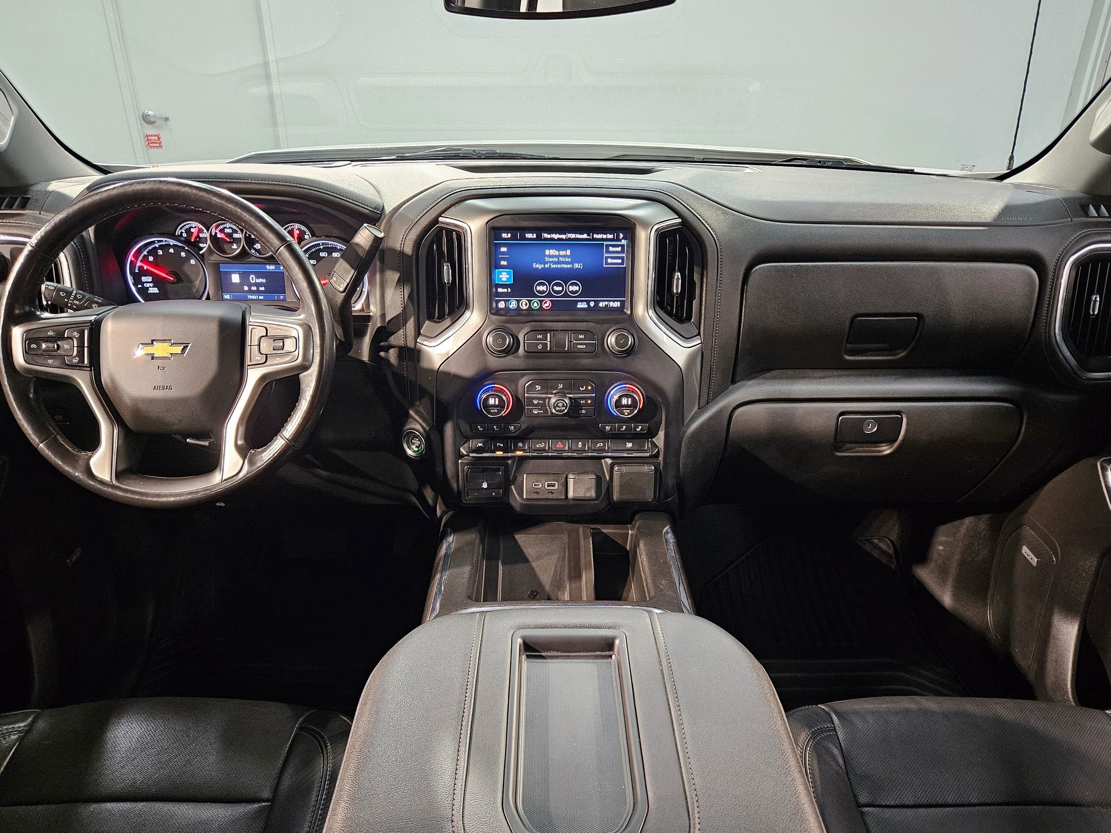 Used 2019 Chevrolet Silverado 1500 LTZ w/ LTZ Texas Edition image 10