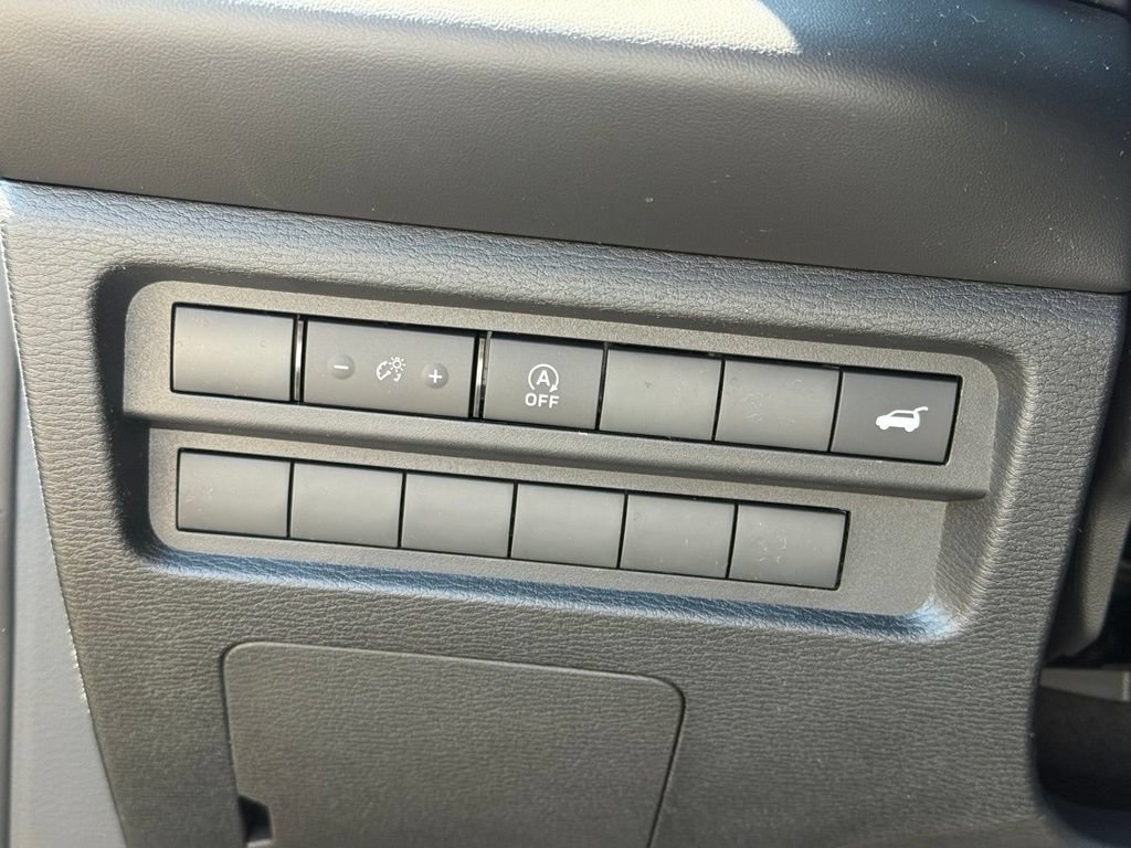 New 2026 Mitsubishi Outlander SE FWD image 23